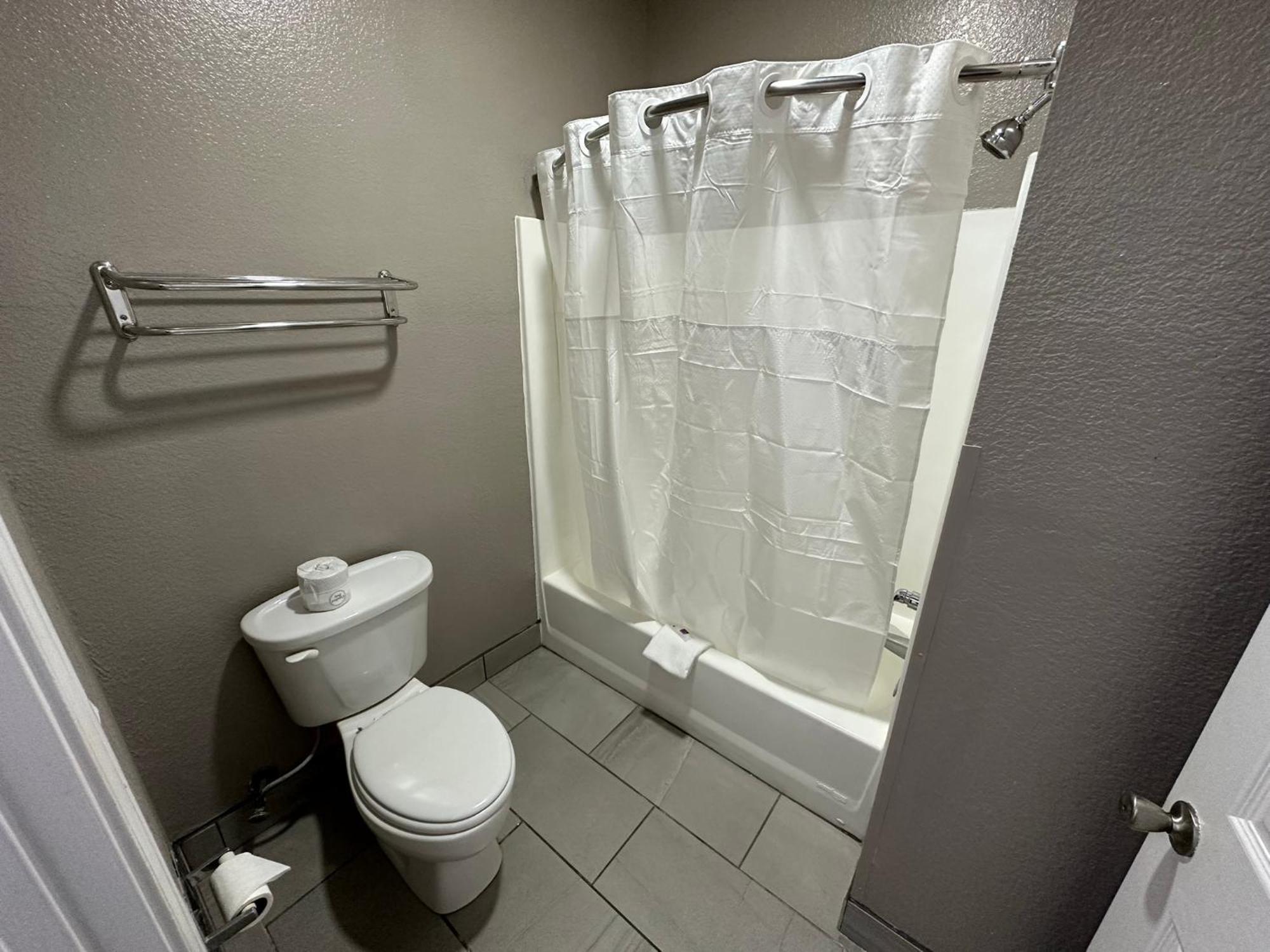 Motel 6 Alvarado Tx Eksteriør bilde